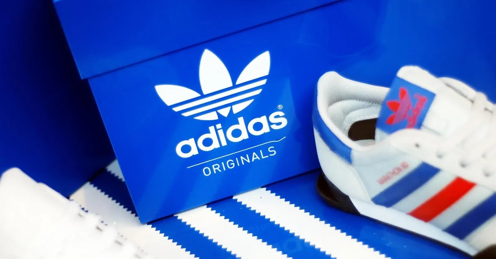 6 zapatillas Adidas Superstar que no deberían faltar en tu clóset