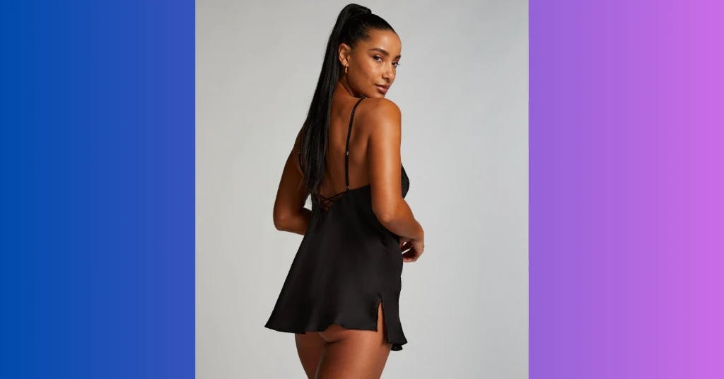 Imagen de mujer con lencería sexy de color negro